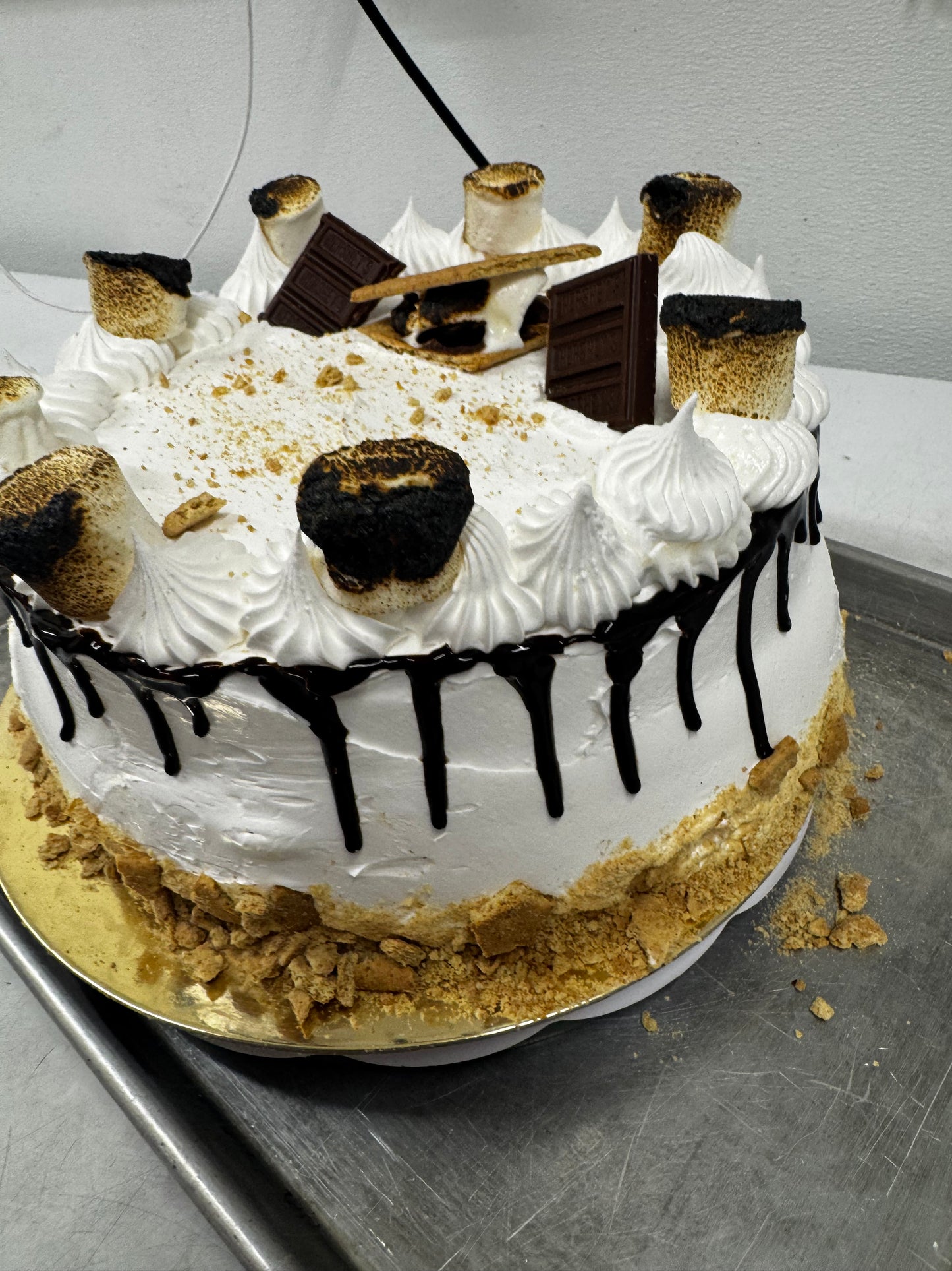 Mooos Custom Cakes